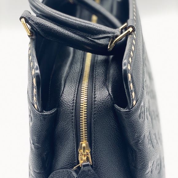 LOUIS VUITTON VOSGES MM BAG - Picture 5 of 9